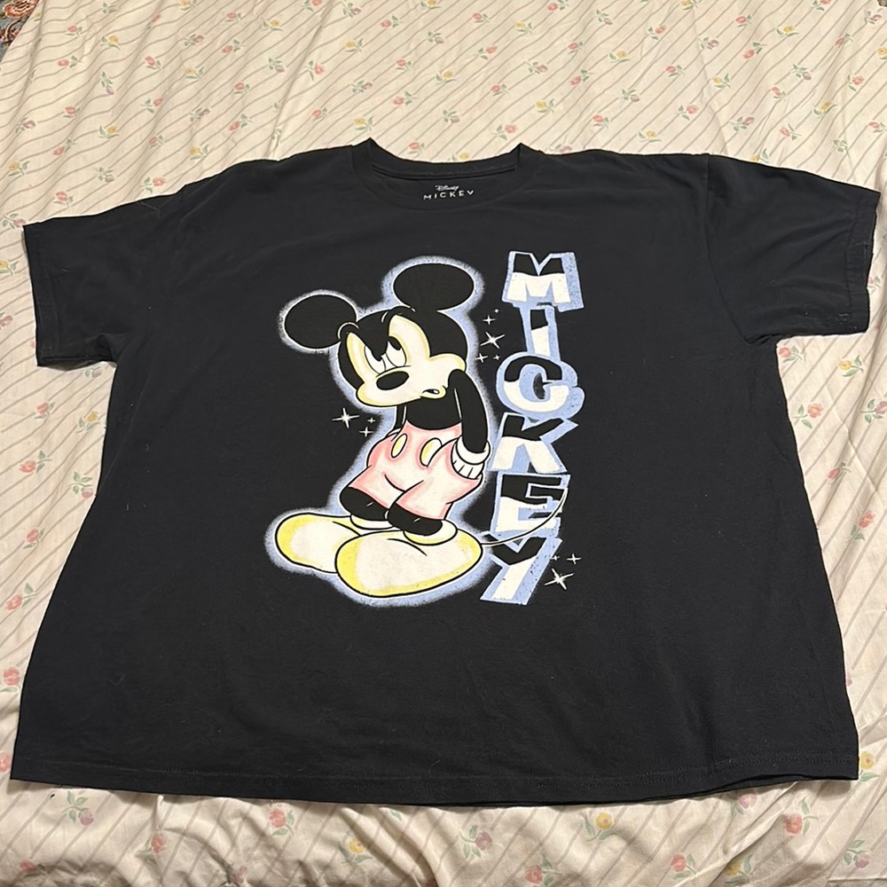 Disney Mickey Mouse Black Tee Air Brushed Stlye